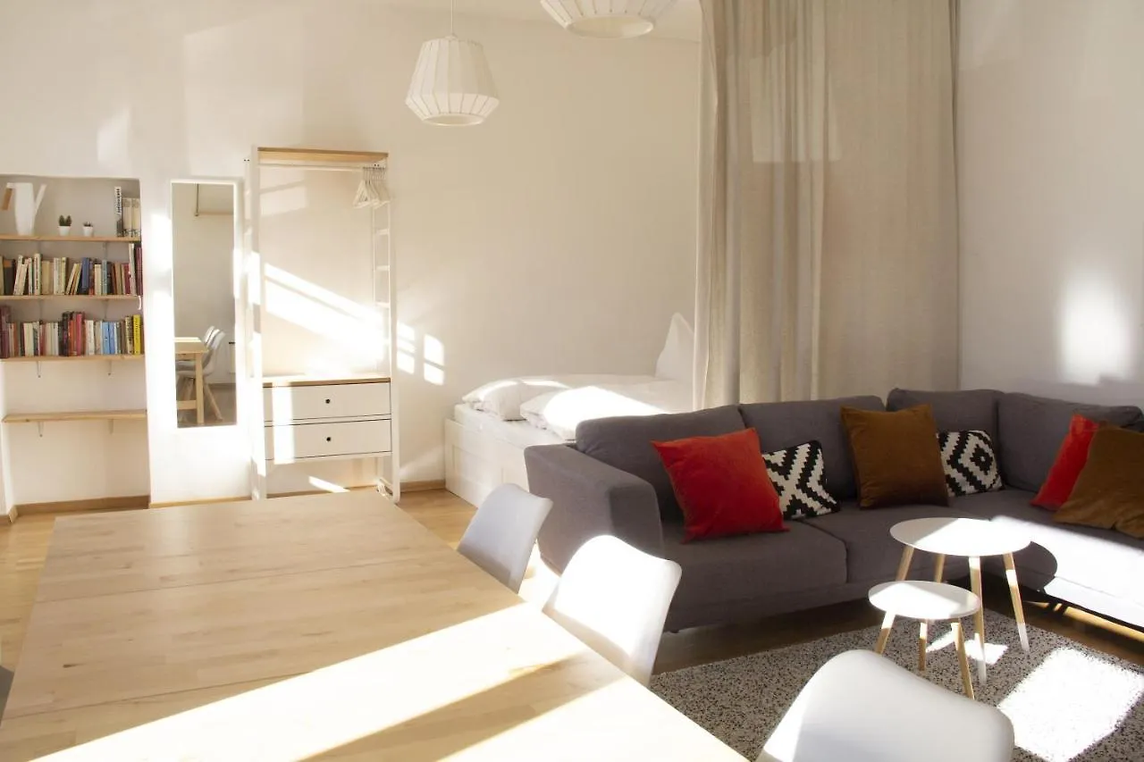 Central Modern Garden-Apartment Next To Belvedere Palace Viena Austria