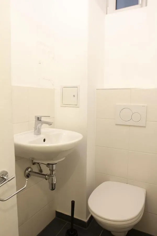 Central Modern Garden-Apartment Next To Belvedere Palace Viena
