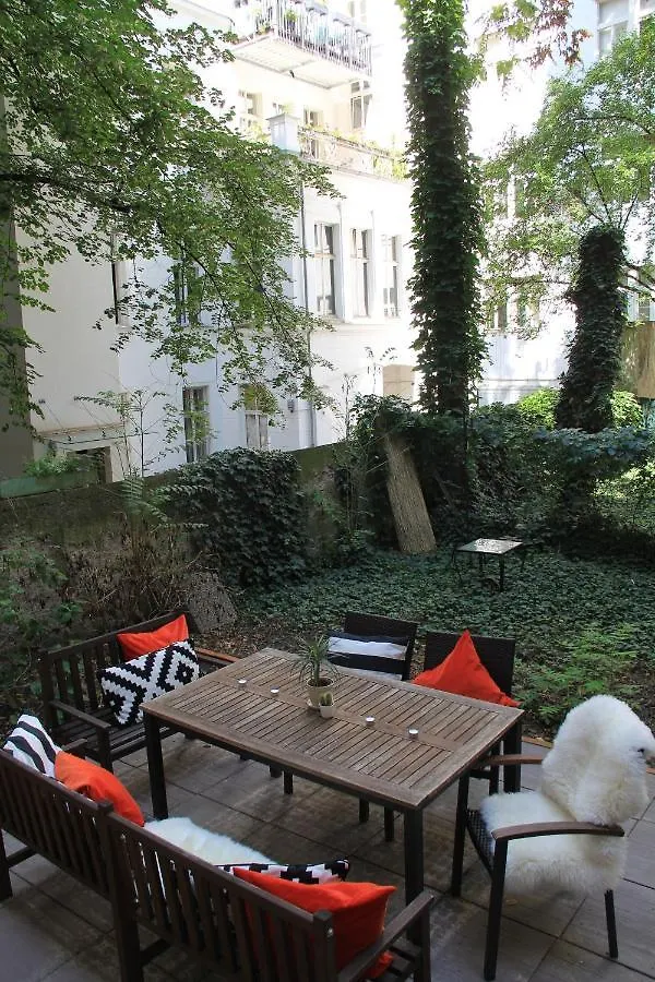 Central Modern Garden-Apartment Next To Belvedere Palace Vienna Apartment